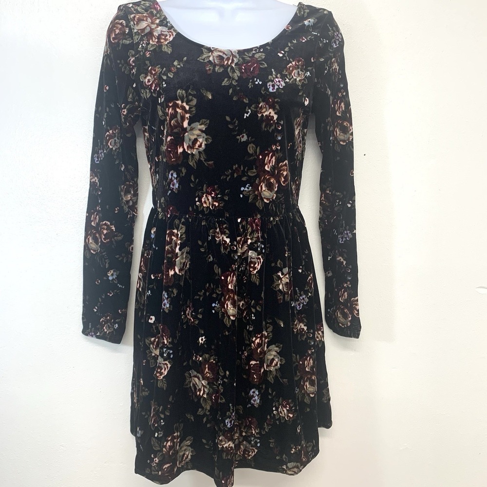 Black Velvet Dark Floral Mini Dress Small Long Sleeve Stretch Whimsygoth Fairy‎